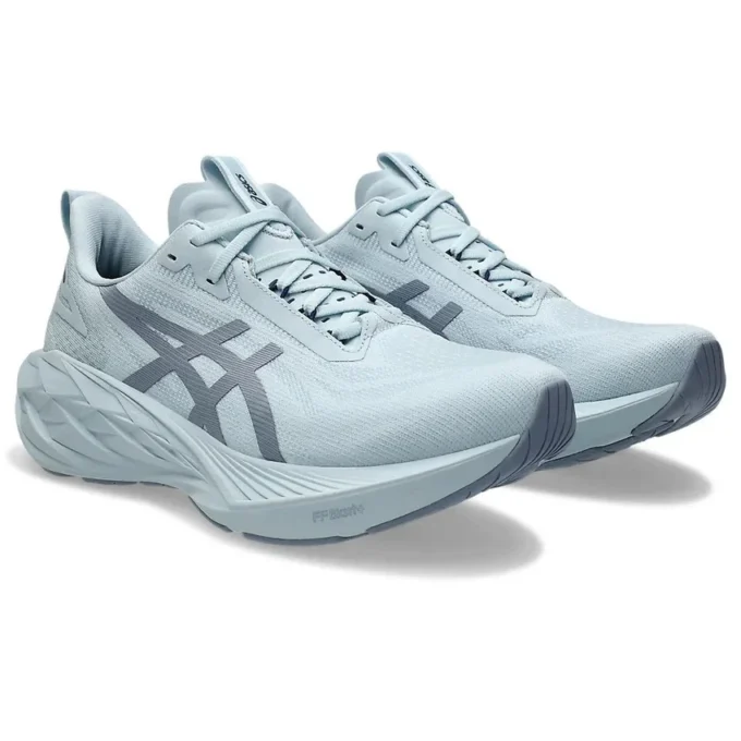 Novablast 4 LE « Cool Grey Blue »