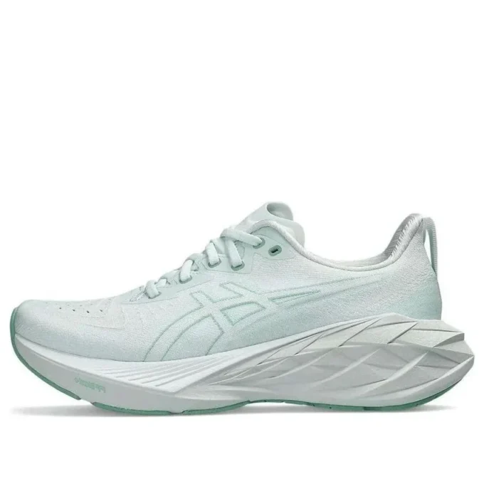 Novablast 4 « Pale Mint White »
