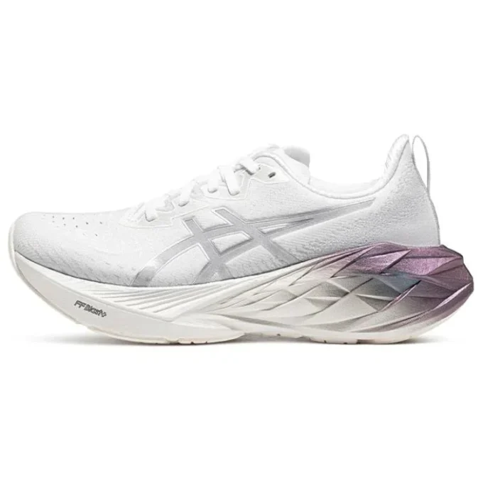 Novablast 4 Platinum « Real White Pure Silver »