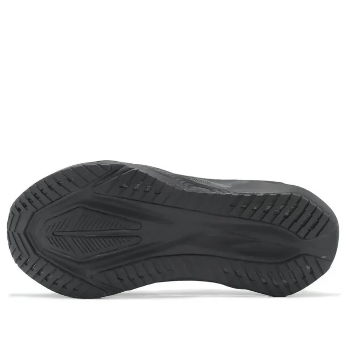 Novablast 5 2E Wide « Black Carrier Grey »