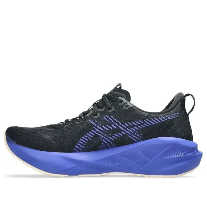 Novablast 5 2E Wide « Black Cobalt Burst »
