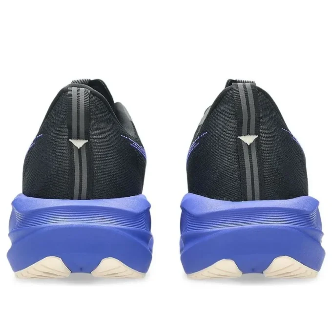 Novablast 5 2E Wide « Black Cobalt Burst »
