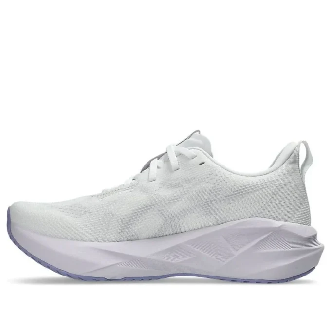 Novablast 5 D Wide « White Lilac Hint »