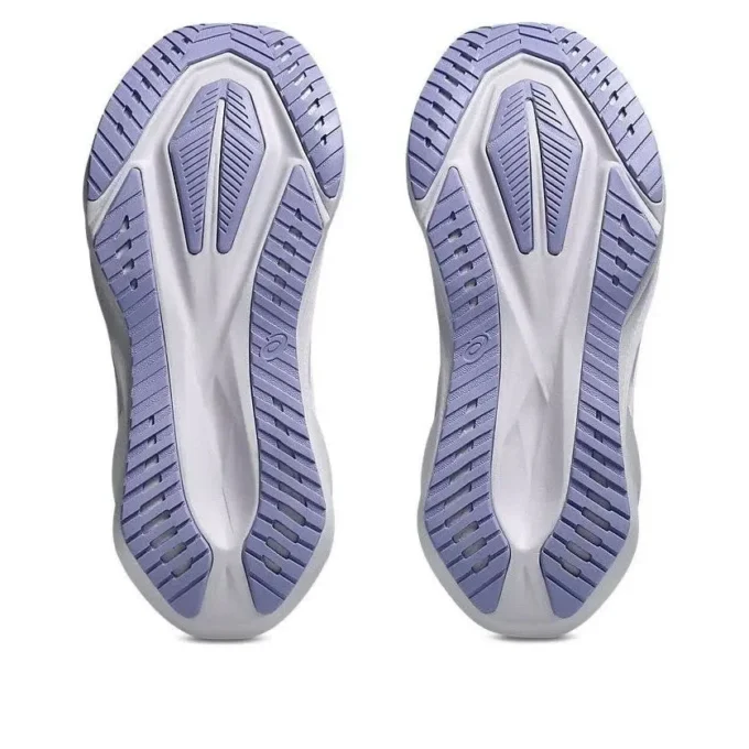 Novablast 5 D Wide « White Lilac Hint »