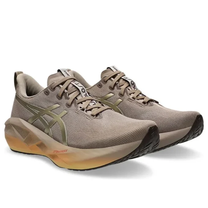 Novablast 5 « Luxe Taupe Grey »