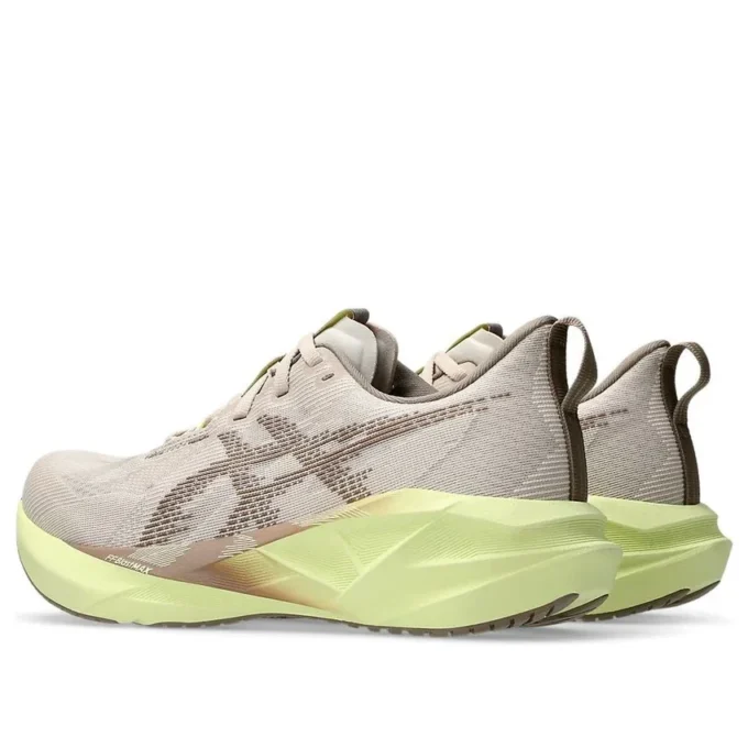 Novablast 5 « Mineral Beige Taupe Grey »