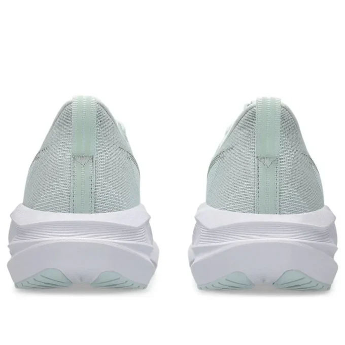 Novablast 5 « Pure Aqua Seal Grey »