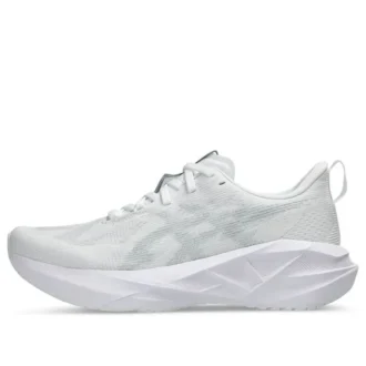 Novablast 5 « White Piedmont Grey »