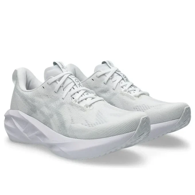 Novablast 5 « White Piedmont Grey »