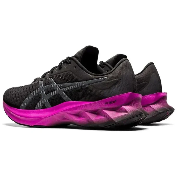 Novablast « Black Digital Grape »